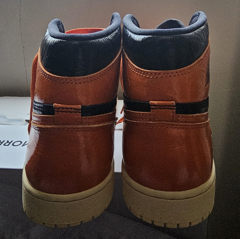 Jordan 1 Retro High OG Shattered Backboard 3.0 - Picture 4 of 6